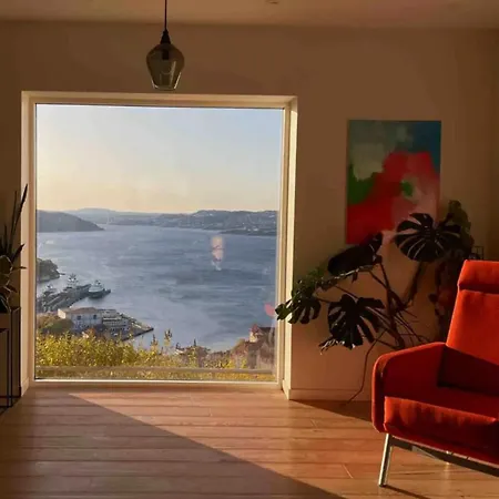 Апартаменты Unique With Fantastic Views *