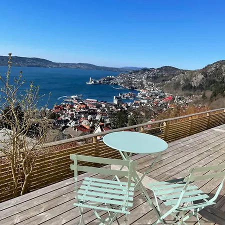 Апартаменты Unique With Fantastic Views